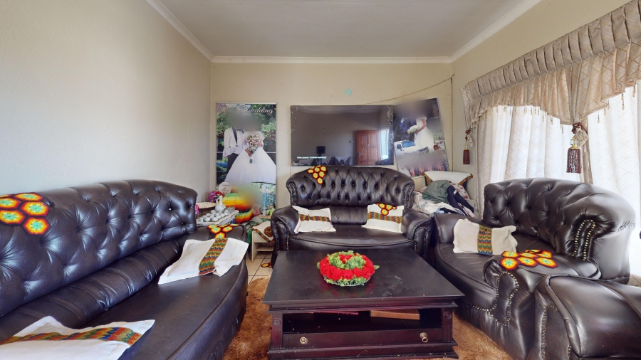 2 Bedroom Property for Sale in Potchefstroom North West